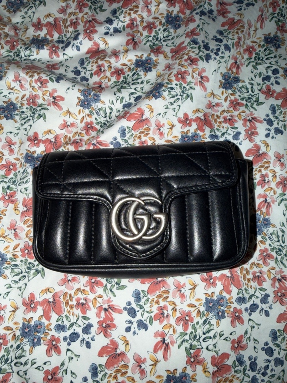 Gucci Black Aria GG Small Leather Crossbody Bag